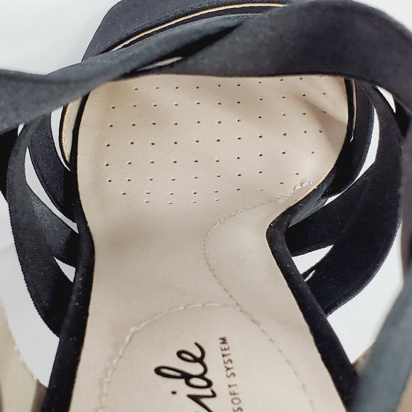 Life Stride Charlotte Dress Sandal - Picture 6 of 9